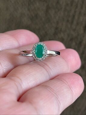 Natural Emerald Halo Oval Ring CZ Accent Size 7 Dainty Cute